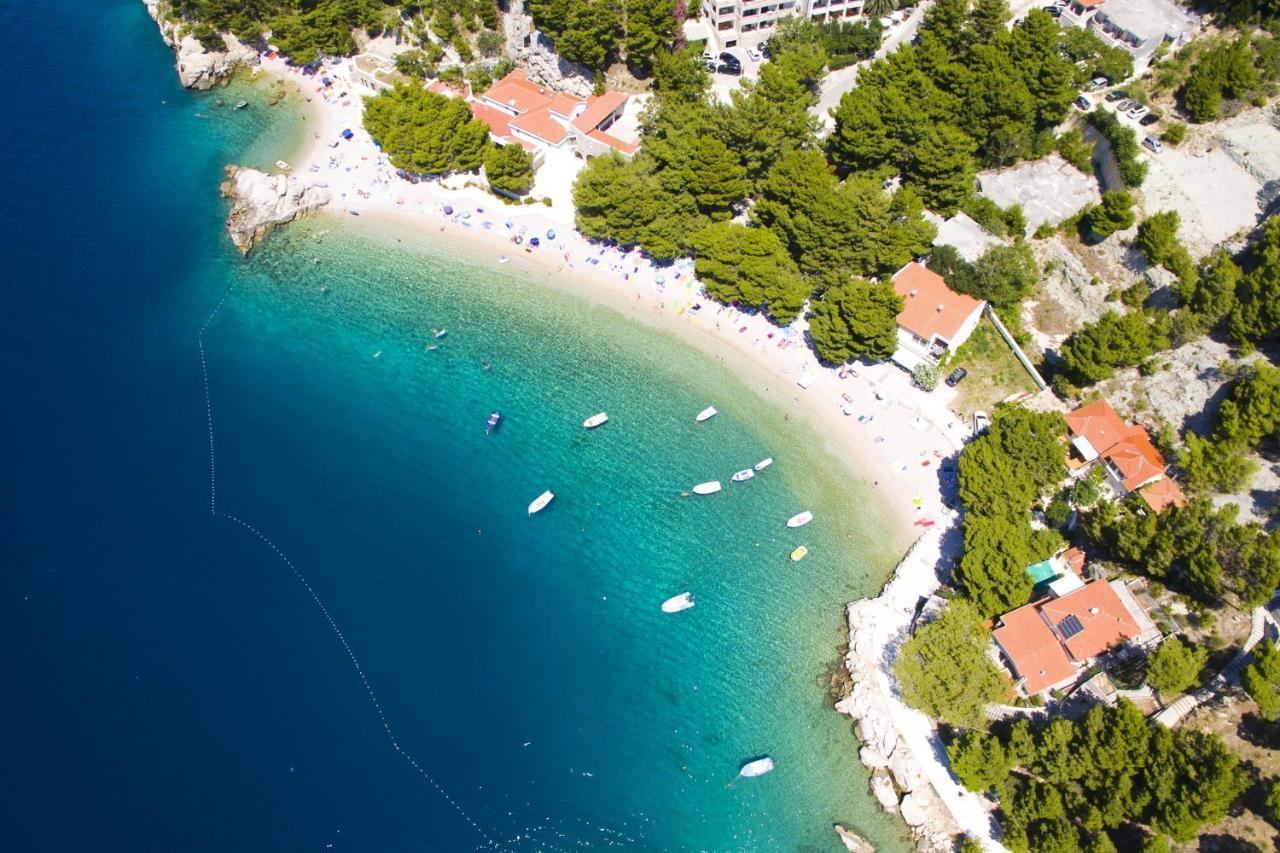 Apartments By The Sea Brela, Makarska - 6688 Eksteriør bilde
