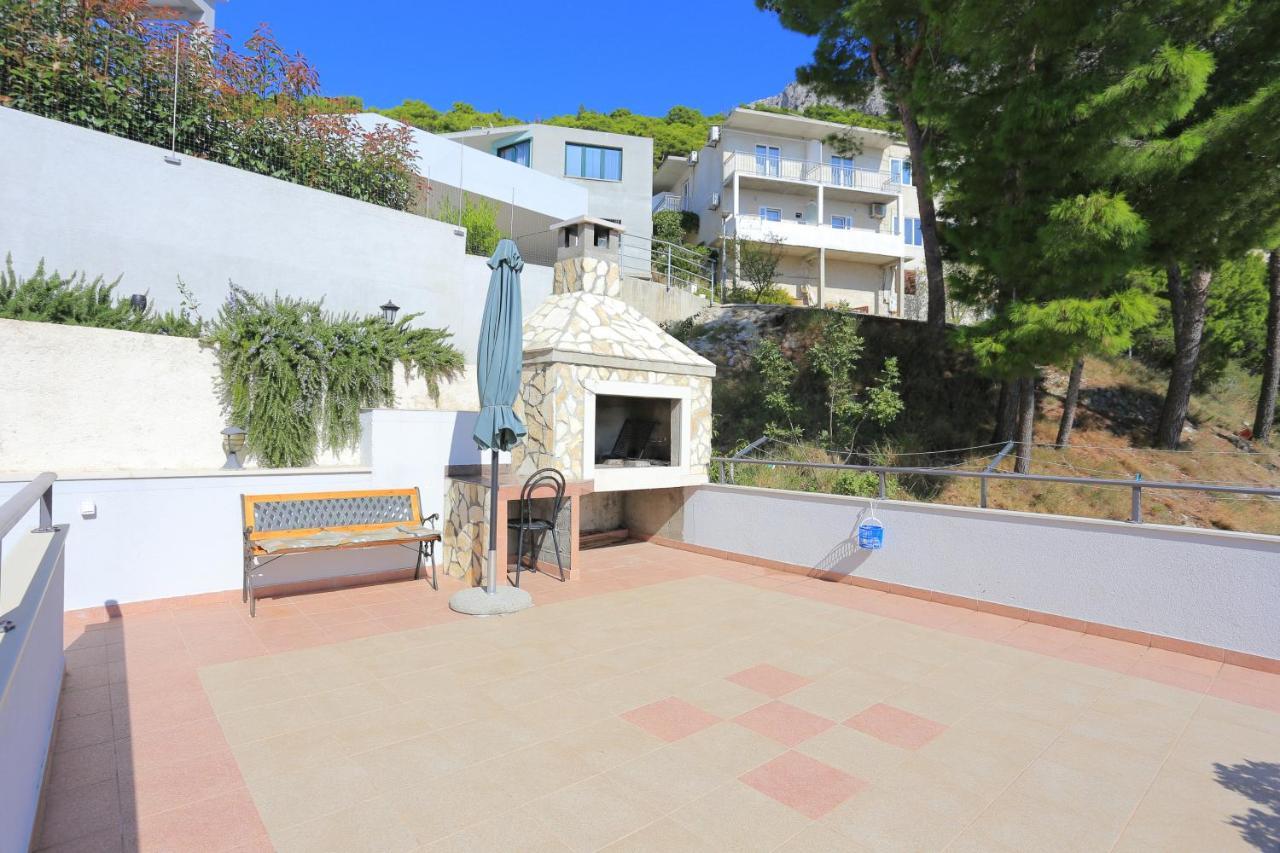 Apartments By The Sea Brela, Makarska - 6688 Eksteriør bilde