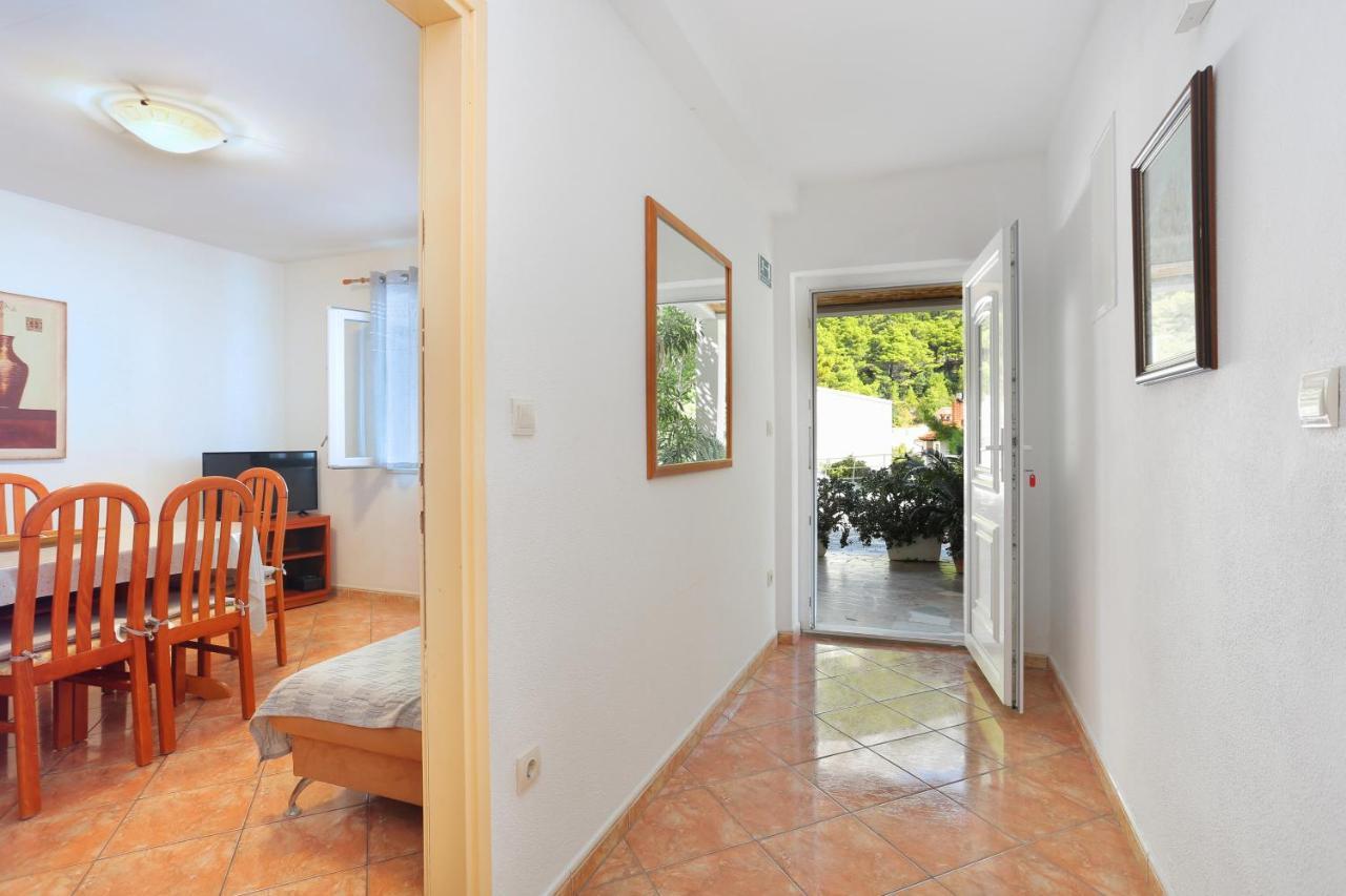 Apartments By The Sea Brela, Makarska - 6688 Eksteriør bilde